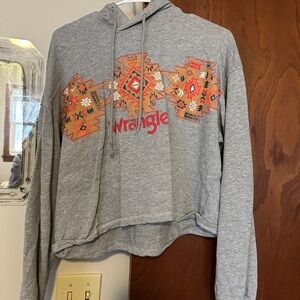 Wrangler Retro Gray Hoodie with Vibrant Accents